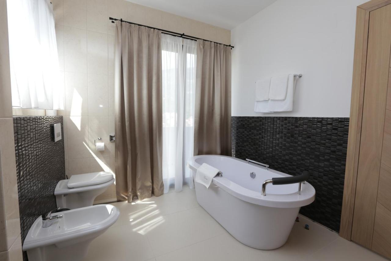 Hotel Tara Becici 4*
