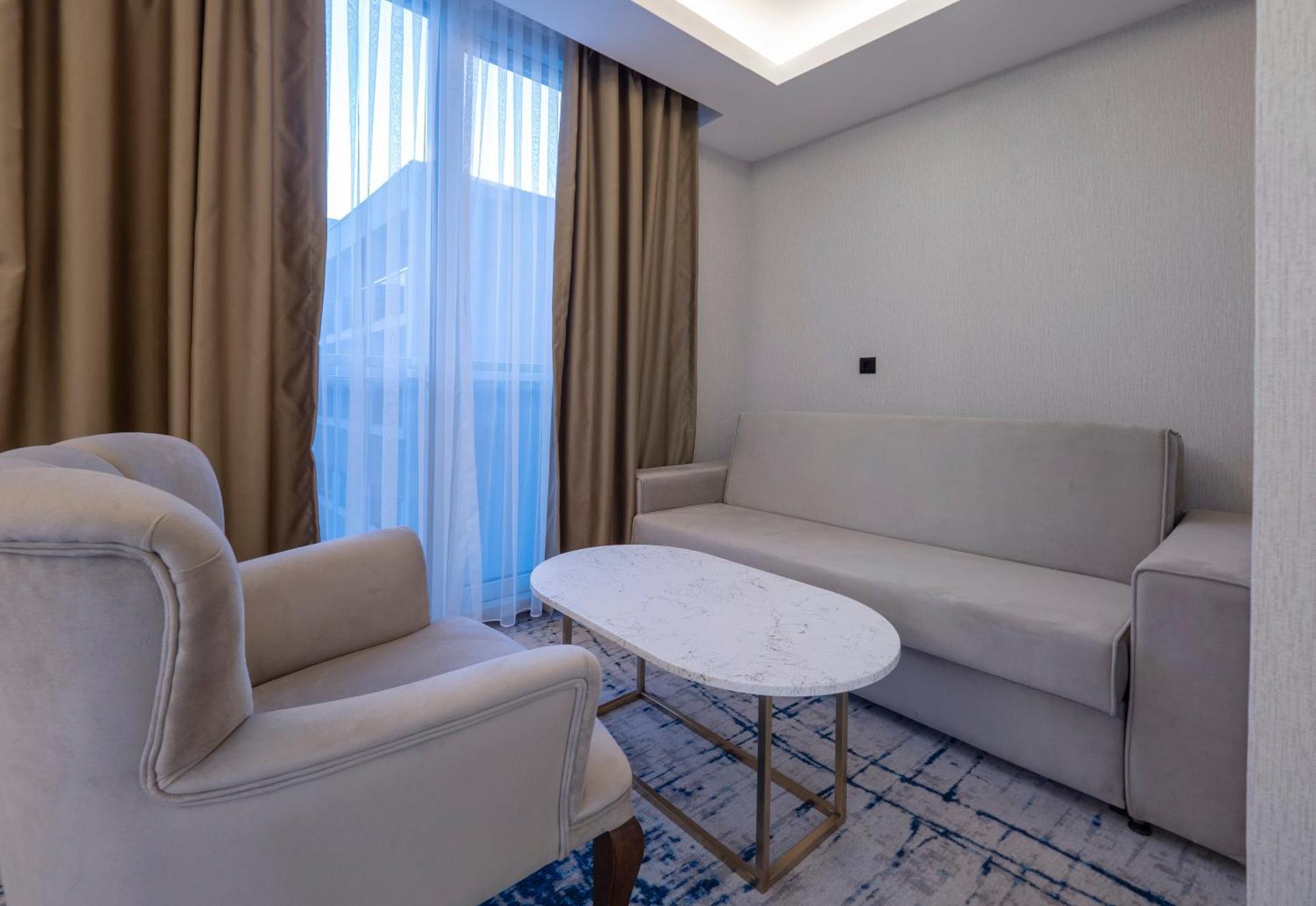 Tara Becici Hotel 4*